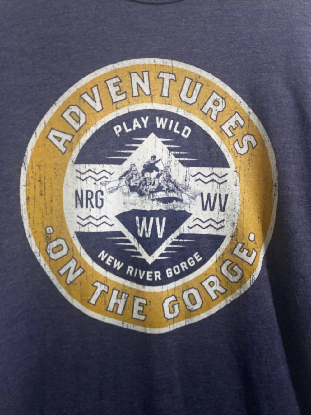 Unwind by League Adventures on the Gorge Graphic Crew Neck Navy Men  Large - Picture 2 of 9
